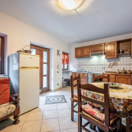 Holiday home La Casa Di Roby By Interhome Quarna Sotto