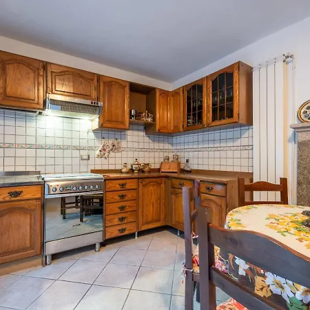 La Casa Di Roby By Interhome Quarna Sotto